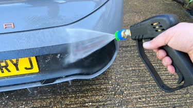 Best pressure washer trigger guns - how we tested them header