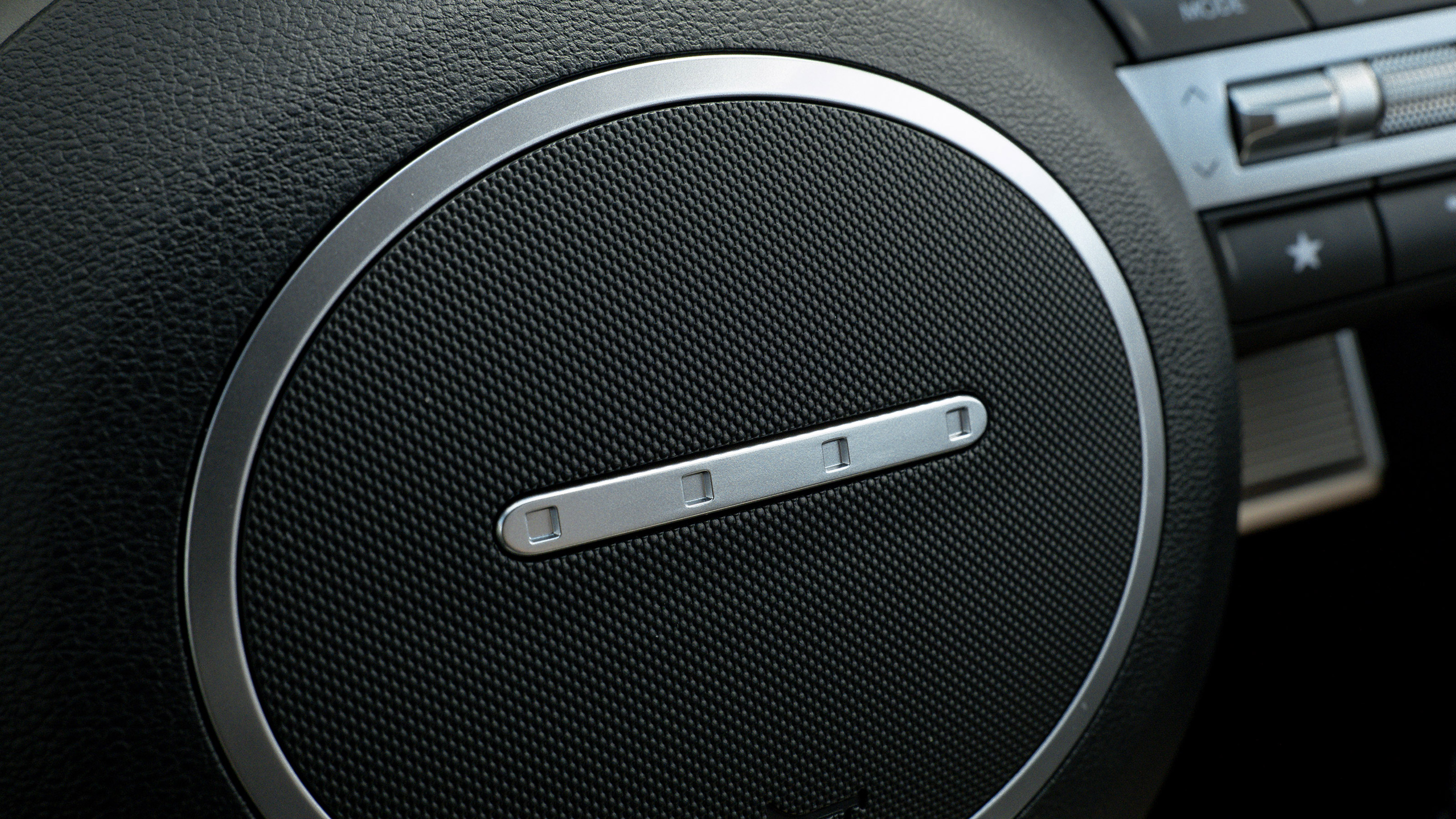Hyundai Kona - steering wheel