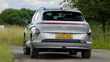 Hyundai Kona - rear cornering