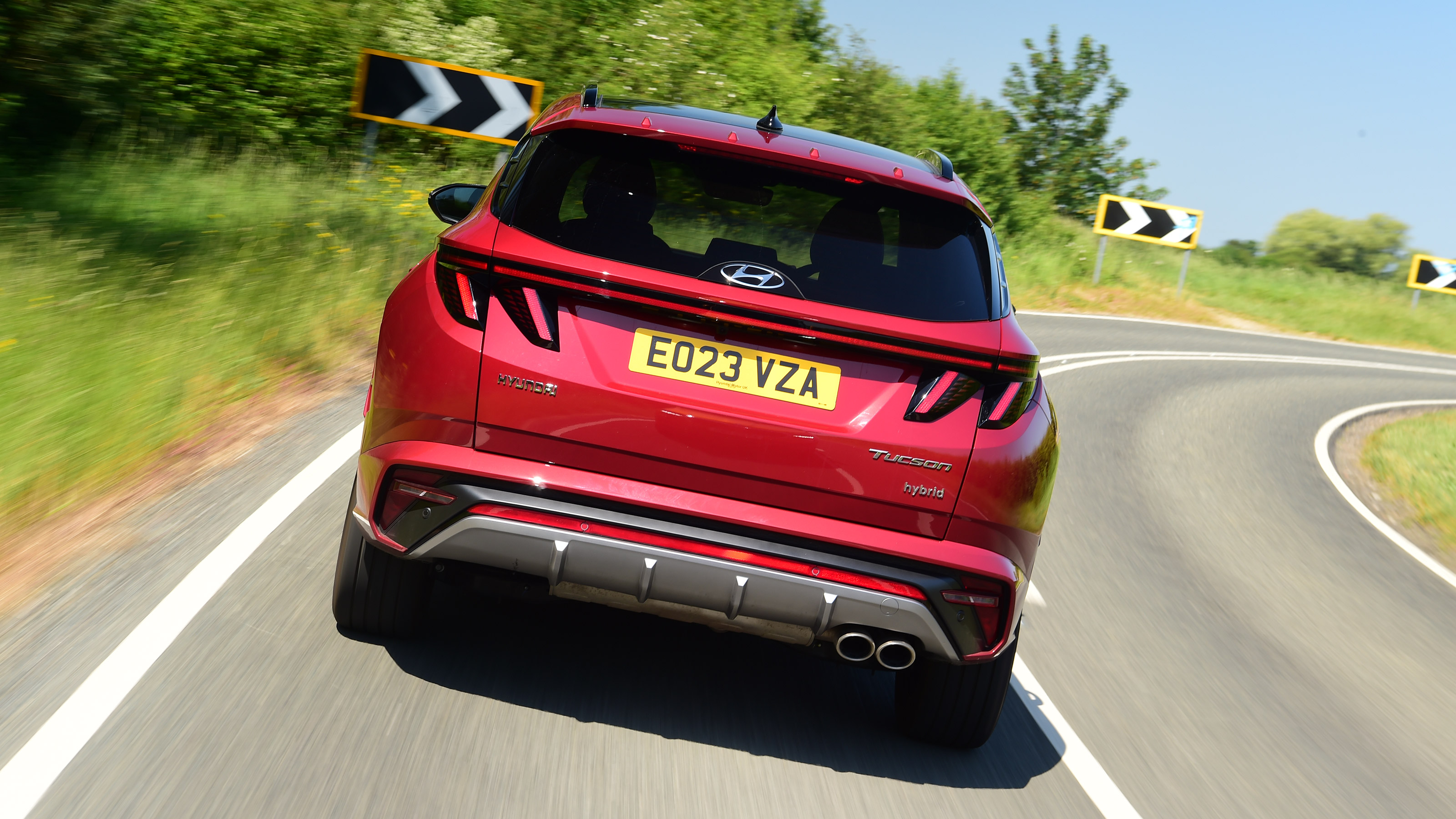 Hyundai Tucson - full rear