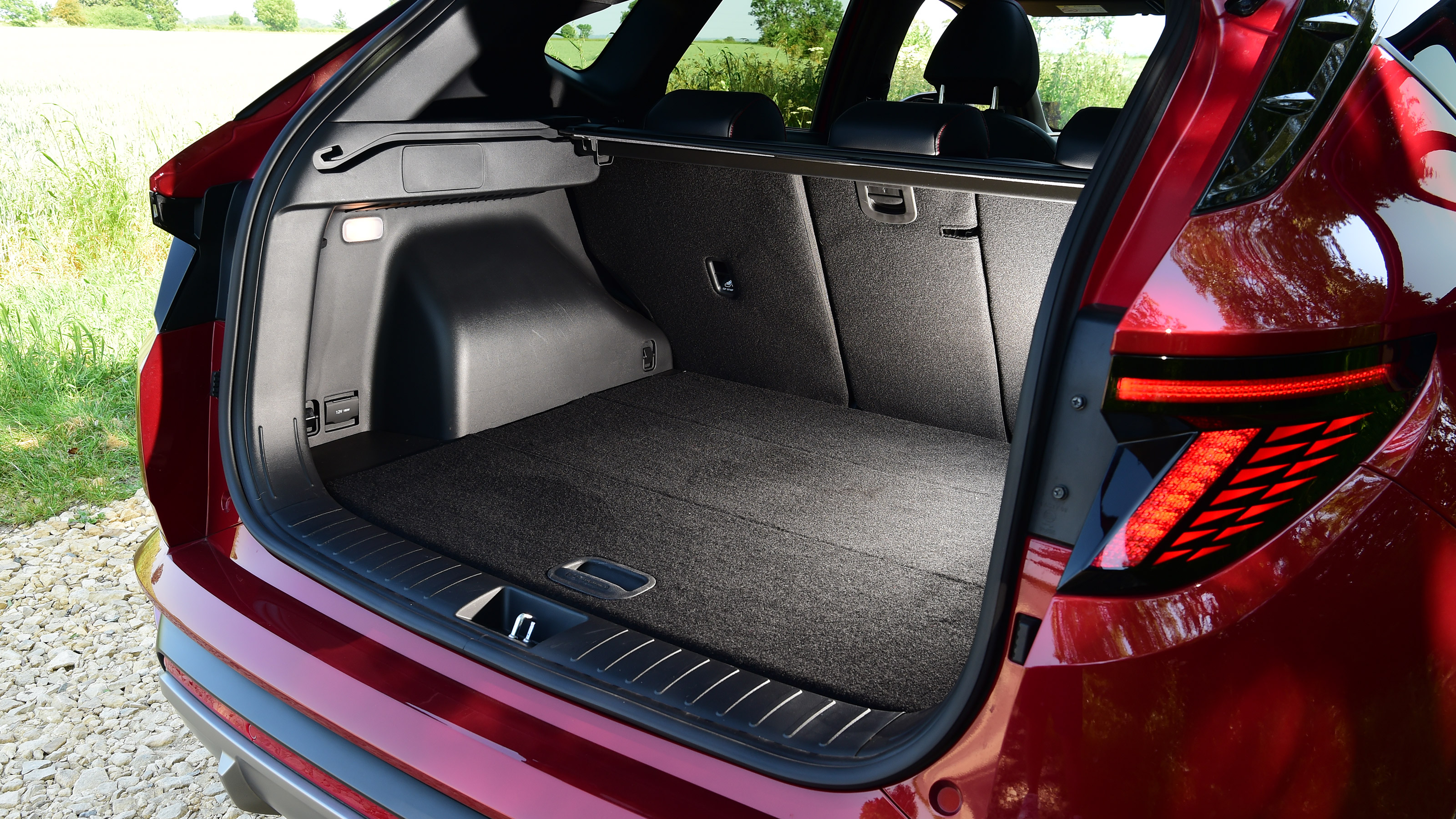 Hyundai Tucson - boot