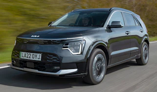 Kia Niro EV - front tracking