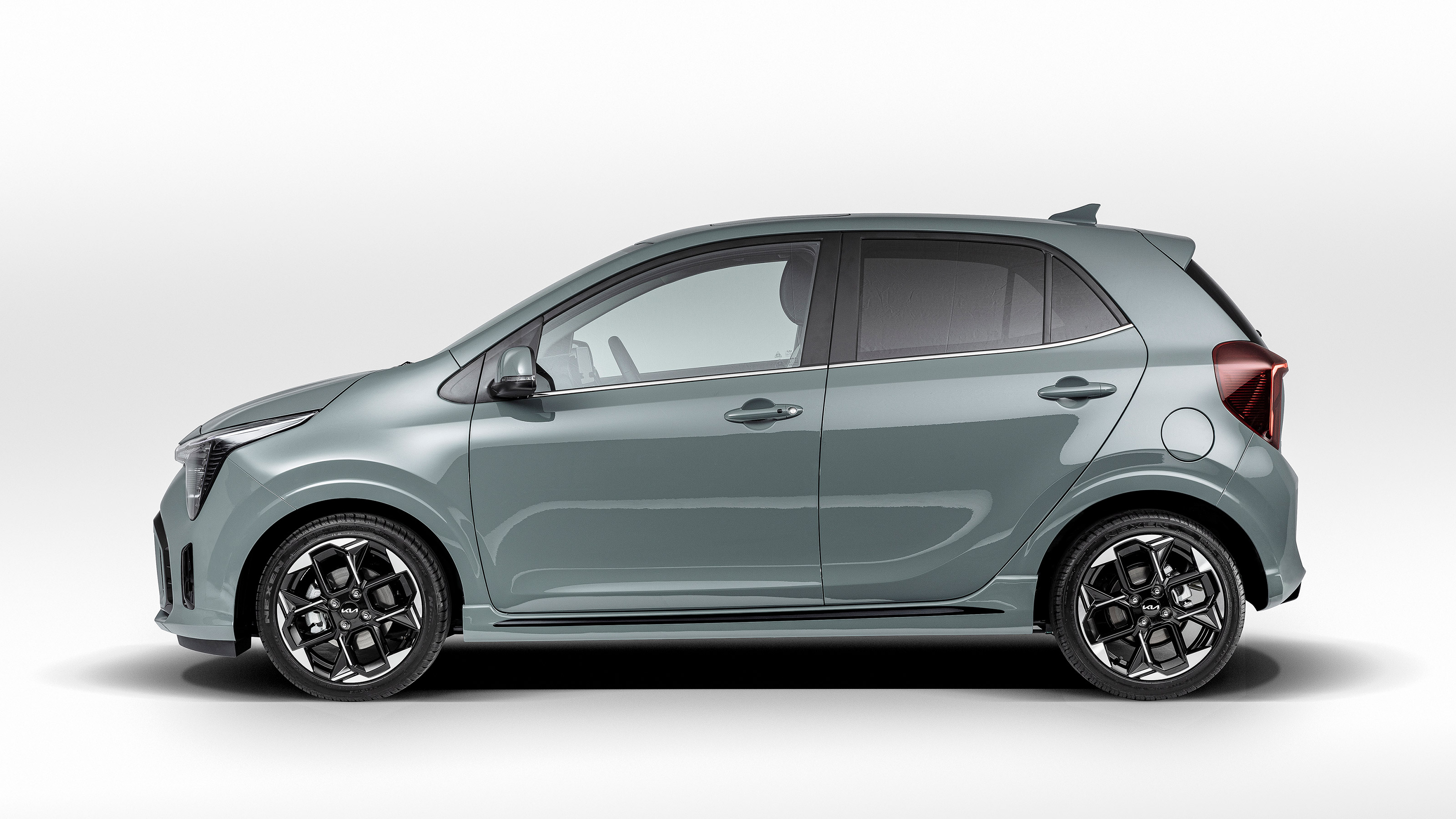 Kia Picanto facelift - side