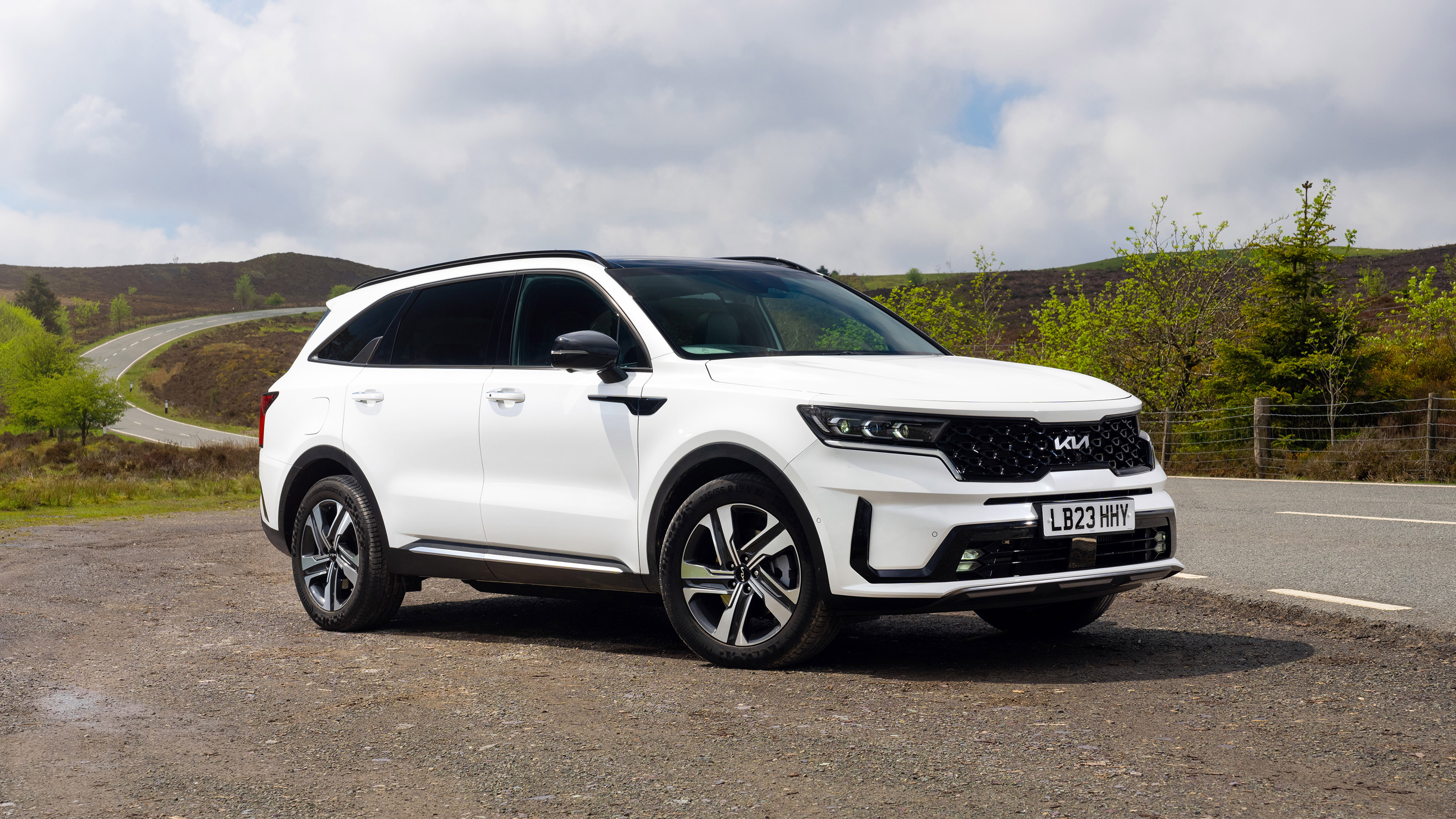 Kia Sorento Edition - front static