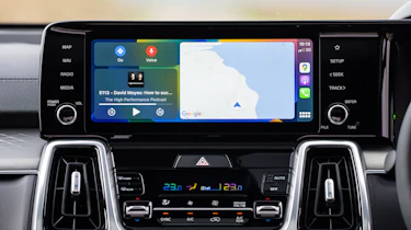 Kia Sorento Edition - screen