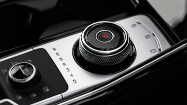 Kia Sorento Edition - interior detail