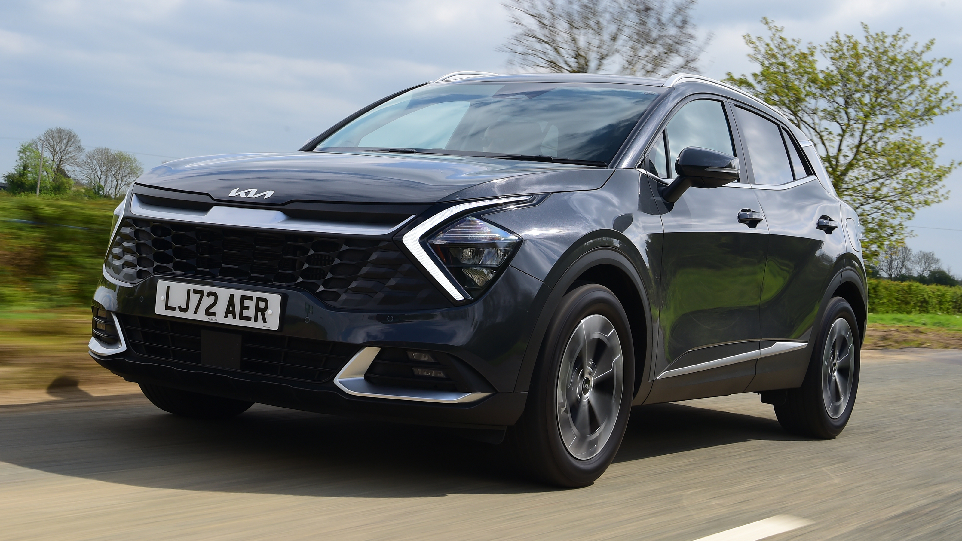 Kia Sportage front tracking