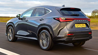Lexus NX - rear