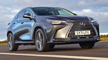 Lexus NX - front