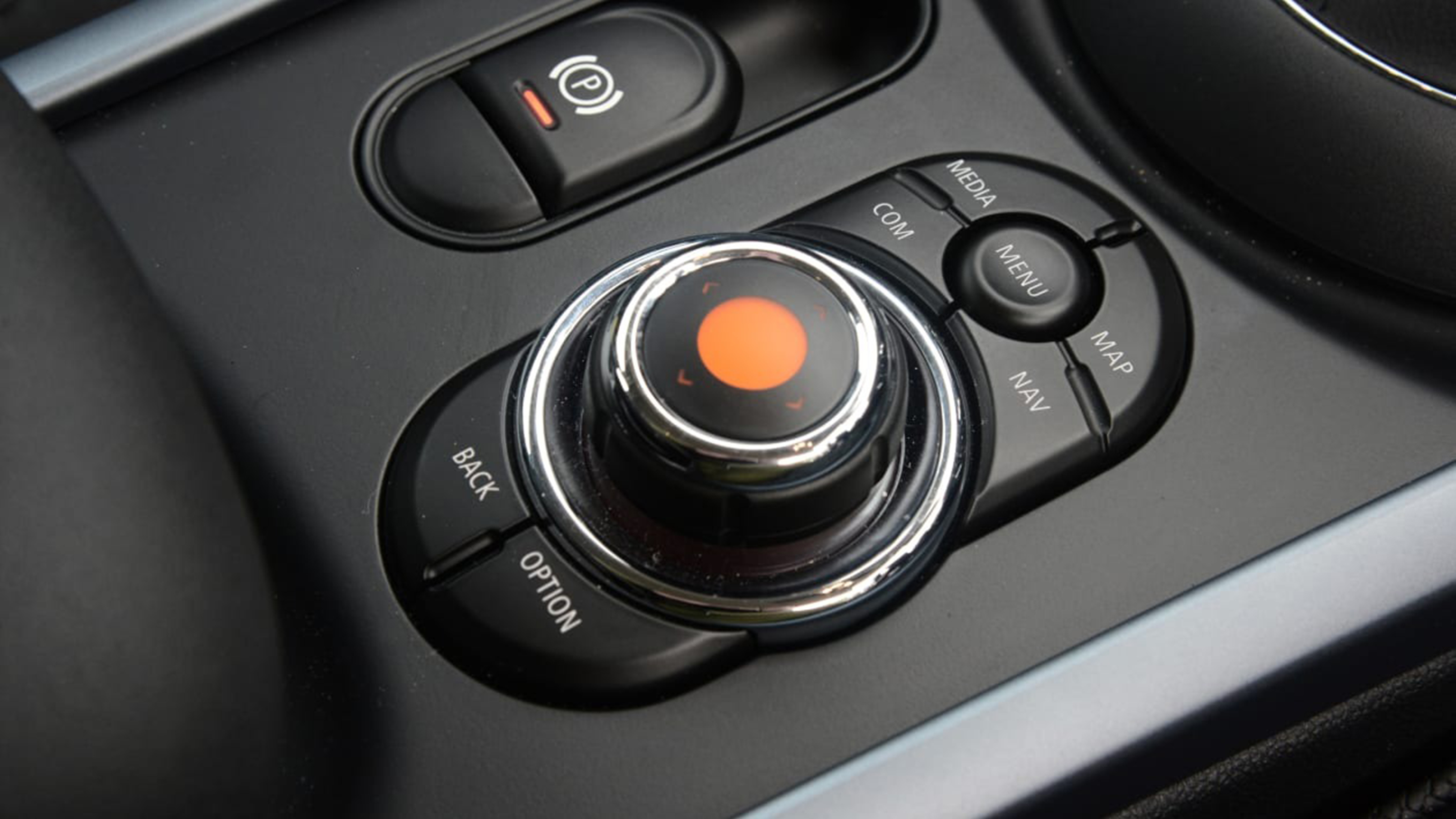 MINI Clubman - infotainment rotary controller