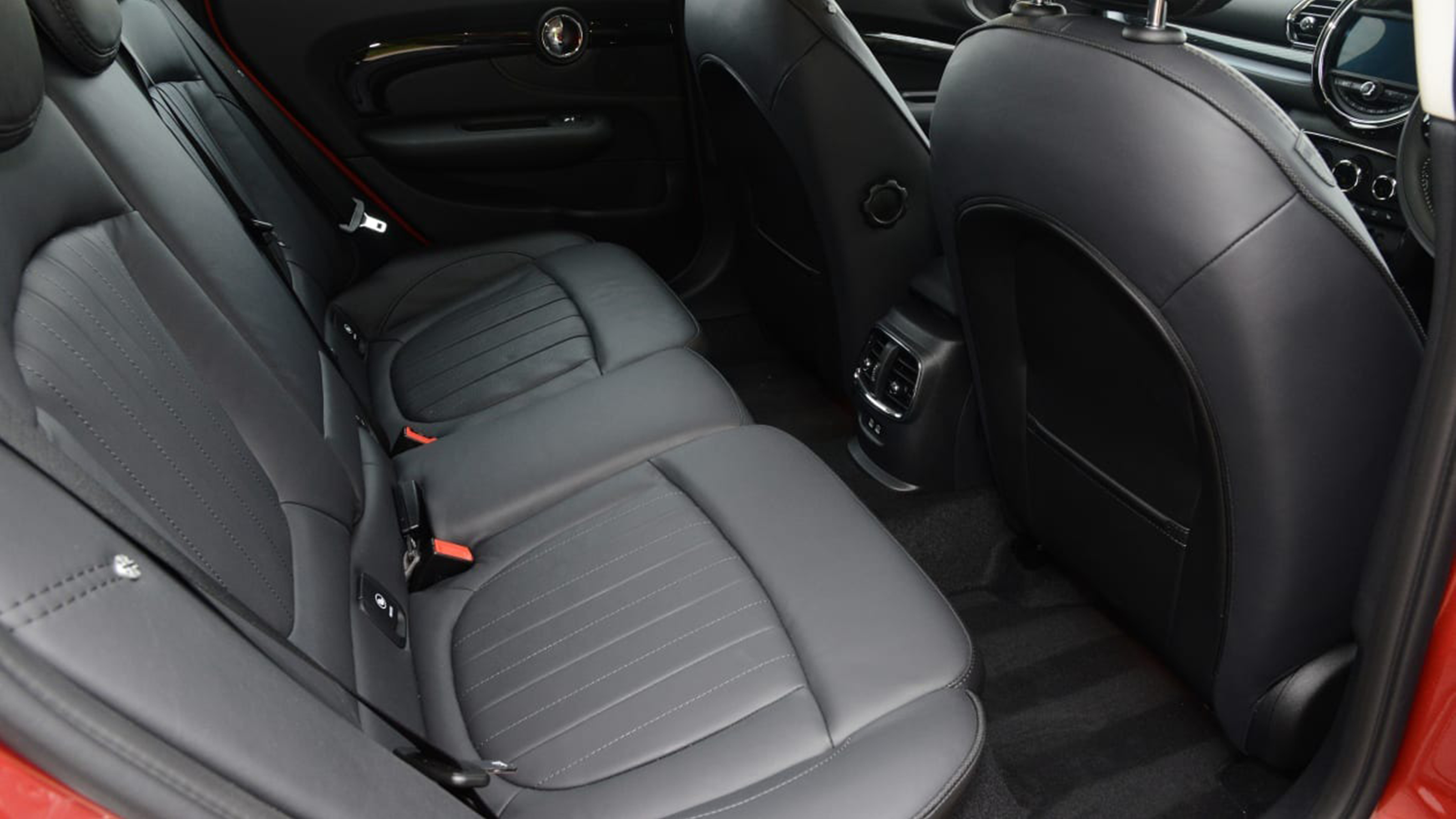 MINI Clubman - rear seats