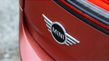 MINI Clubman - rear badge