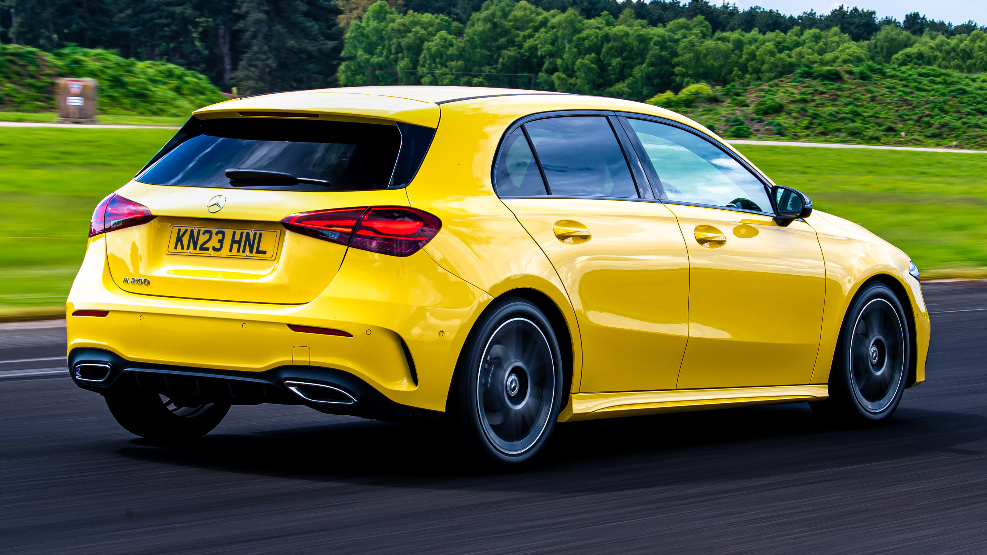 Mercedes A-Class - rear tracking