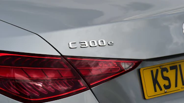 Mercedes C 300 e - rear badge