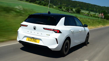 Vauxhall Astra GSe - rear tracking