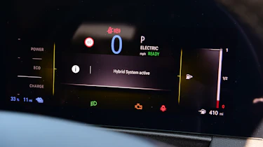 Vauxhall Astra GSe - dash