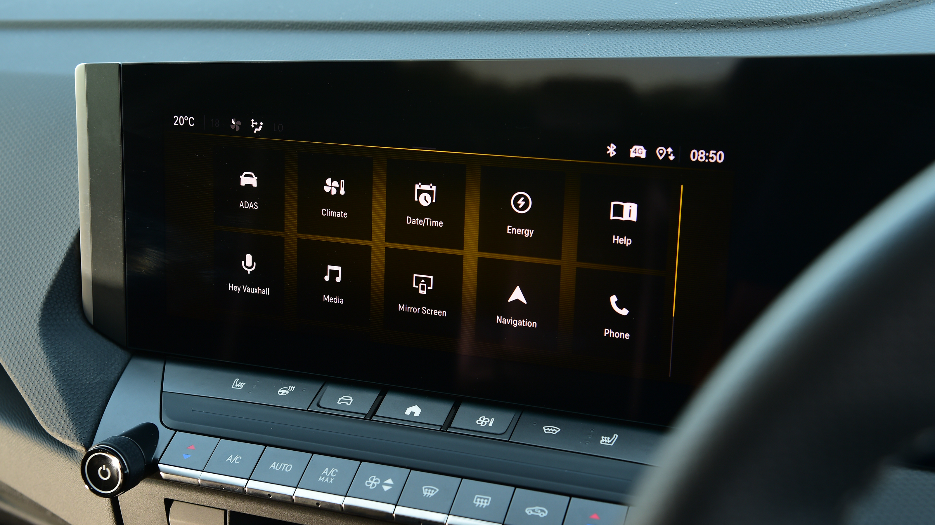 Vauxhall Astra GSe - screen