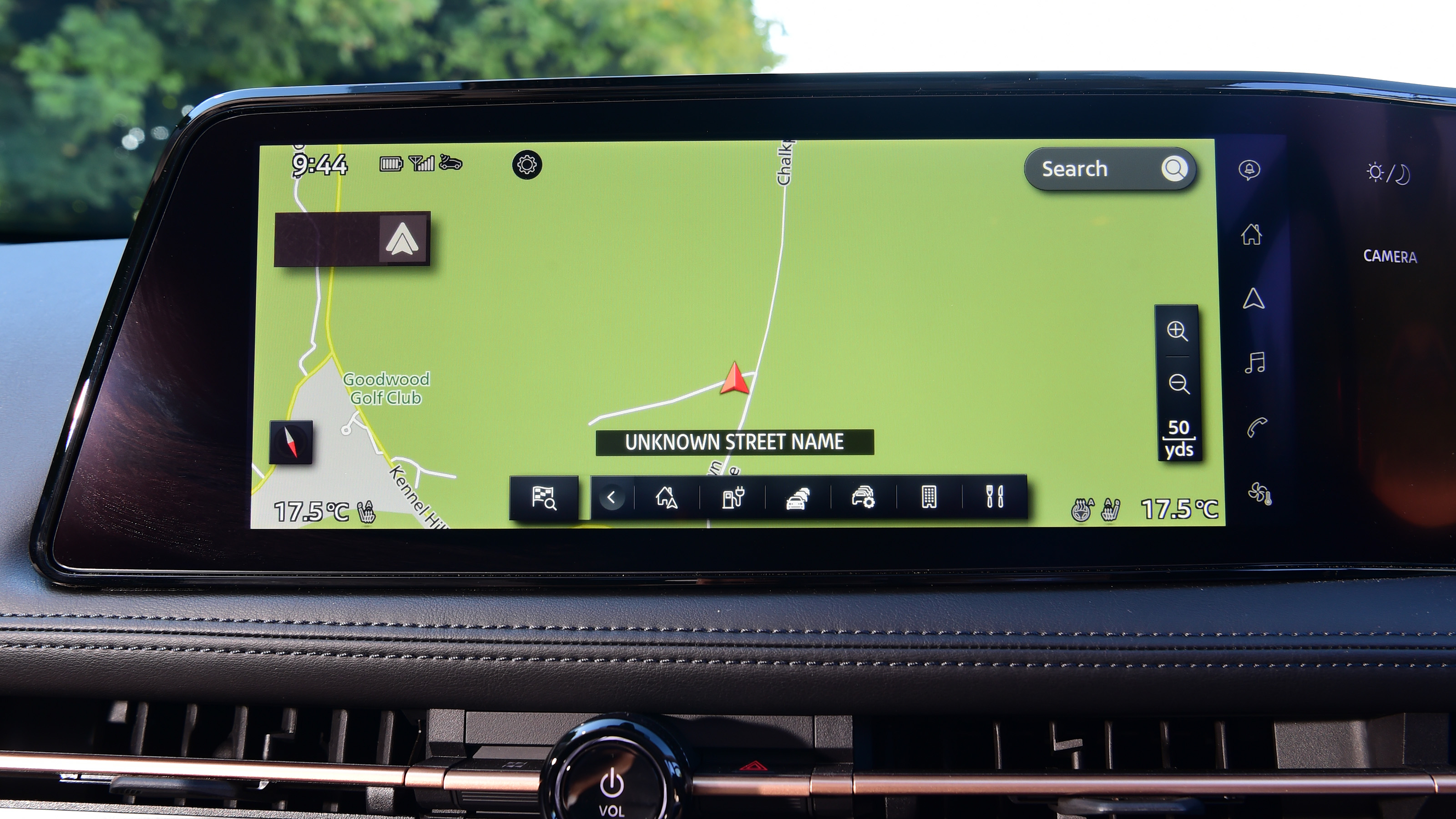 Nissan Ariya - infotainment screen