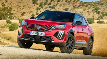 Peugeot e-2008 - front static