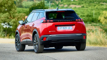 Peugeot e-2008 - rear