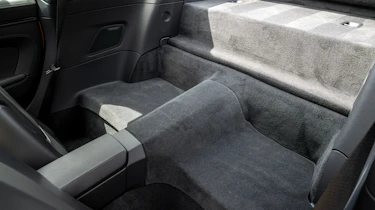 Porsche 911 Carrera T - rear cargo area