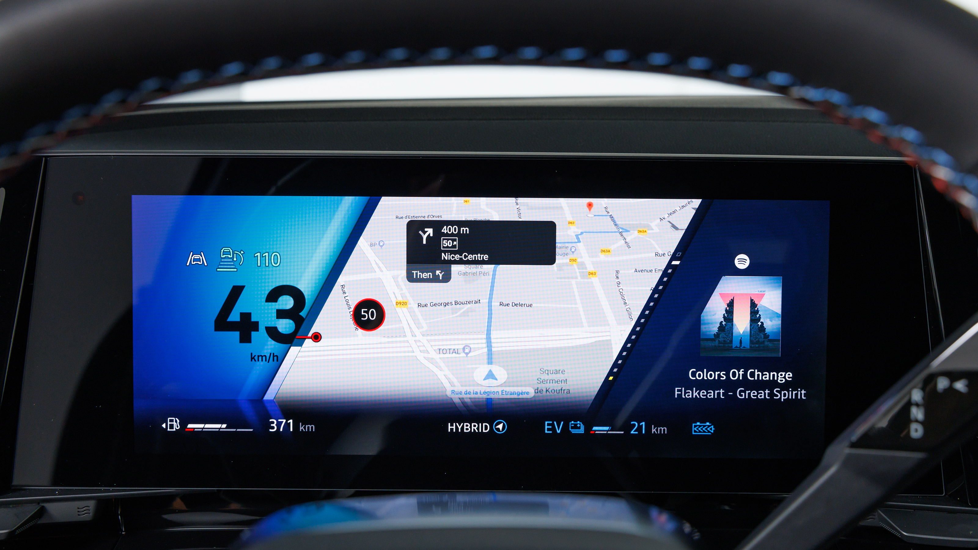 Renault Rafale - screen