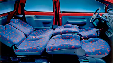 Renault Twingo seats flat
