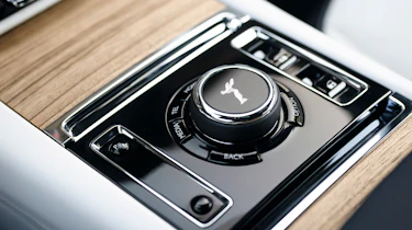 Rolls-Royce Spectre - centre console