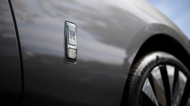 Rolls-Royce Spectre - side badge