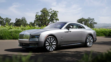 Rolls-Royce Spectre - front static