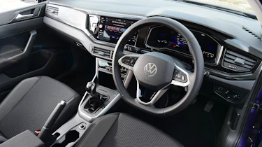 Volkswagen Polo - interior