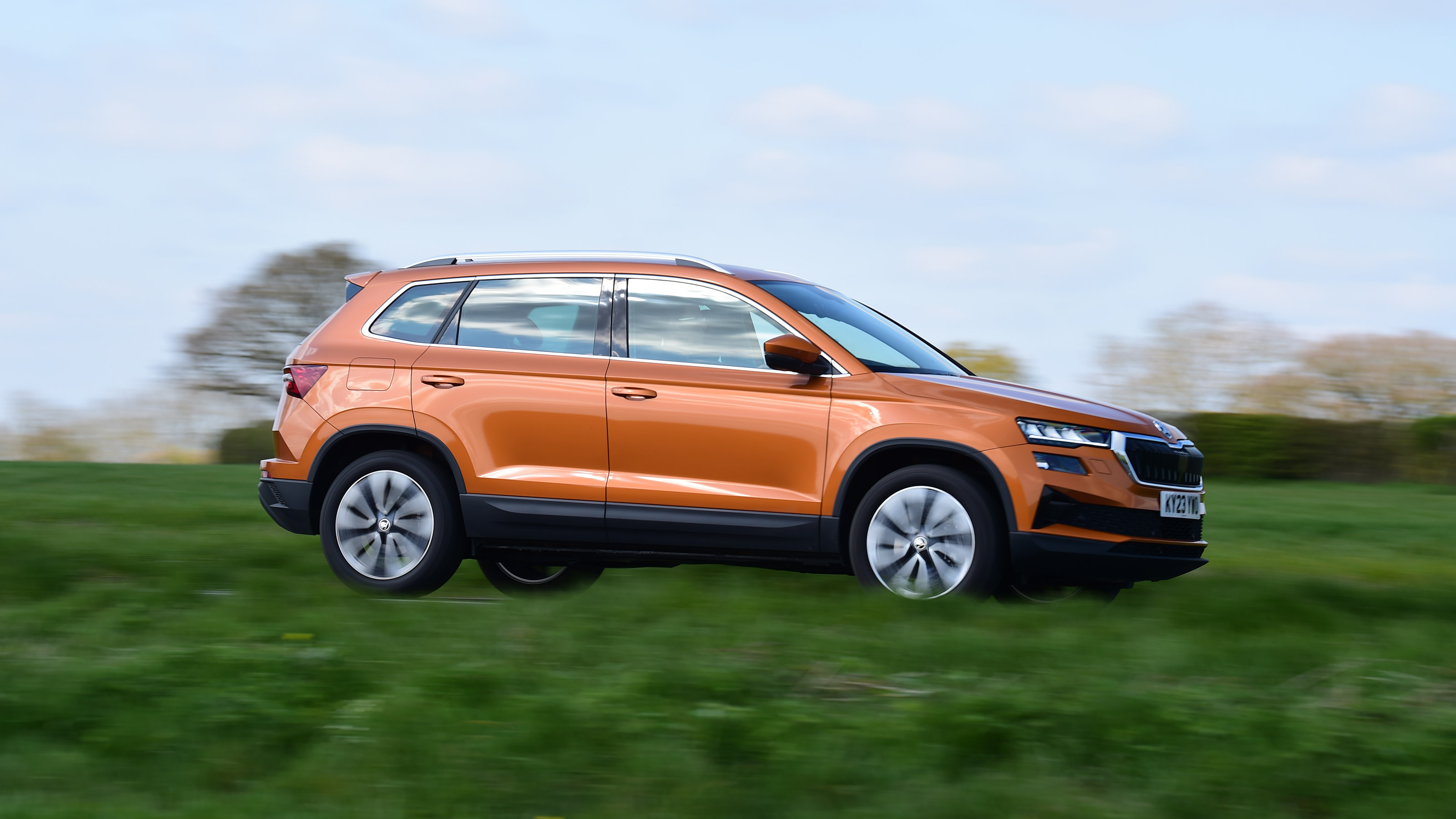 Skoda Karoq long termer first report - side