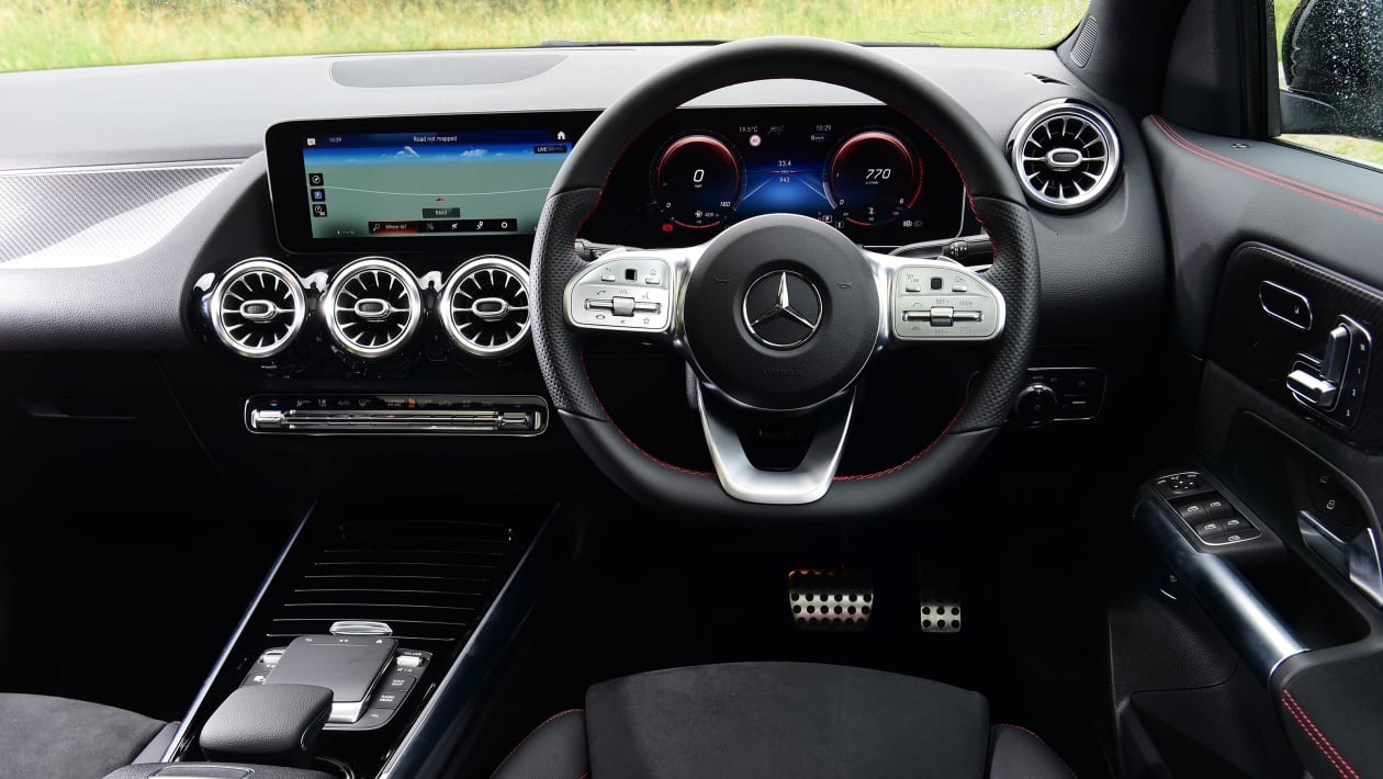 Used Mercedes GLA Mk2 - dash