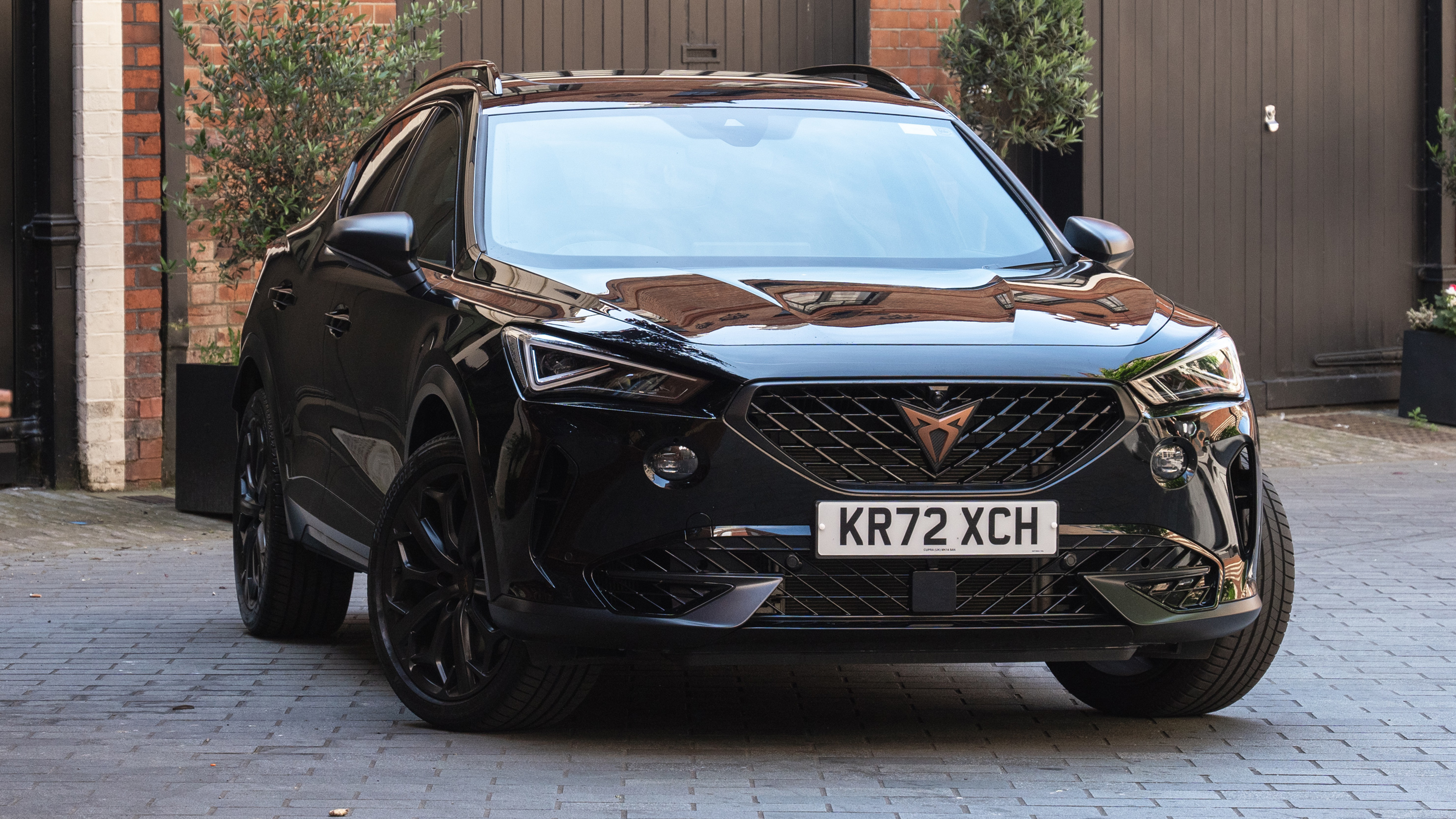 Cupra Formentor - front static 