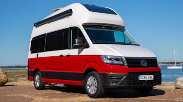 Volkswagen Grand California - front angled static
