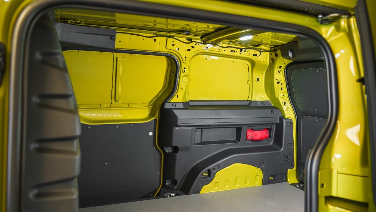 Volkswagen ID. Buzz Cargo - loading bay