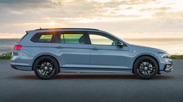 Volkswagen Passat Estate - side profile