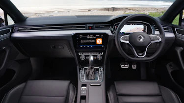 Volkswagen Passat Estate - interior