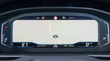 Volkswagen Passat Estate - sat-nav