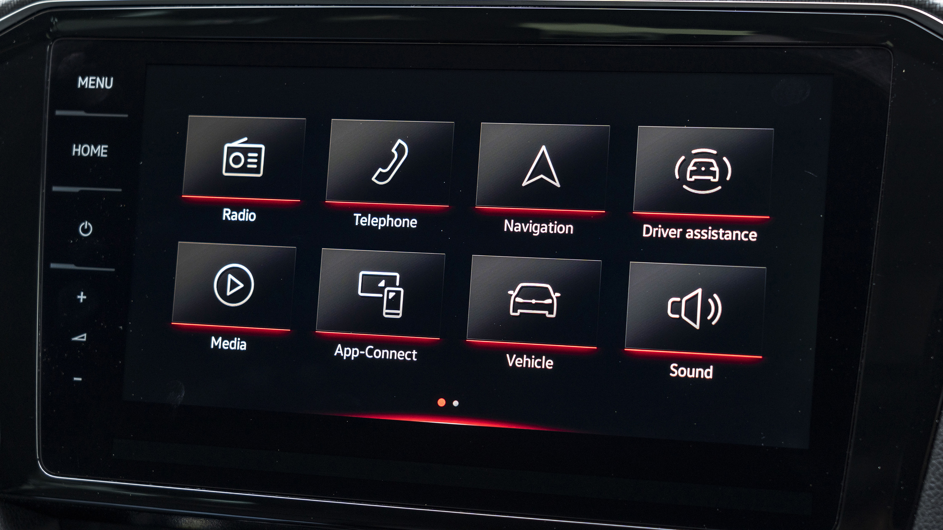 Volkswagen Passat Estate - infotainment