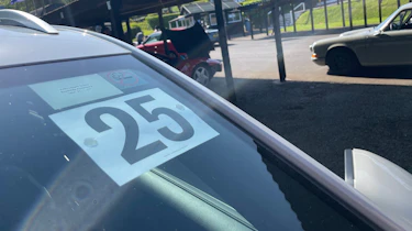 Volkswagen T-Cross - '25' windscreen racing number