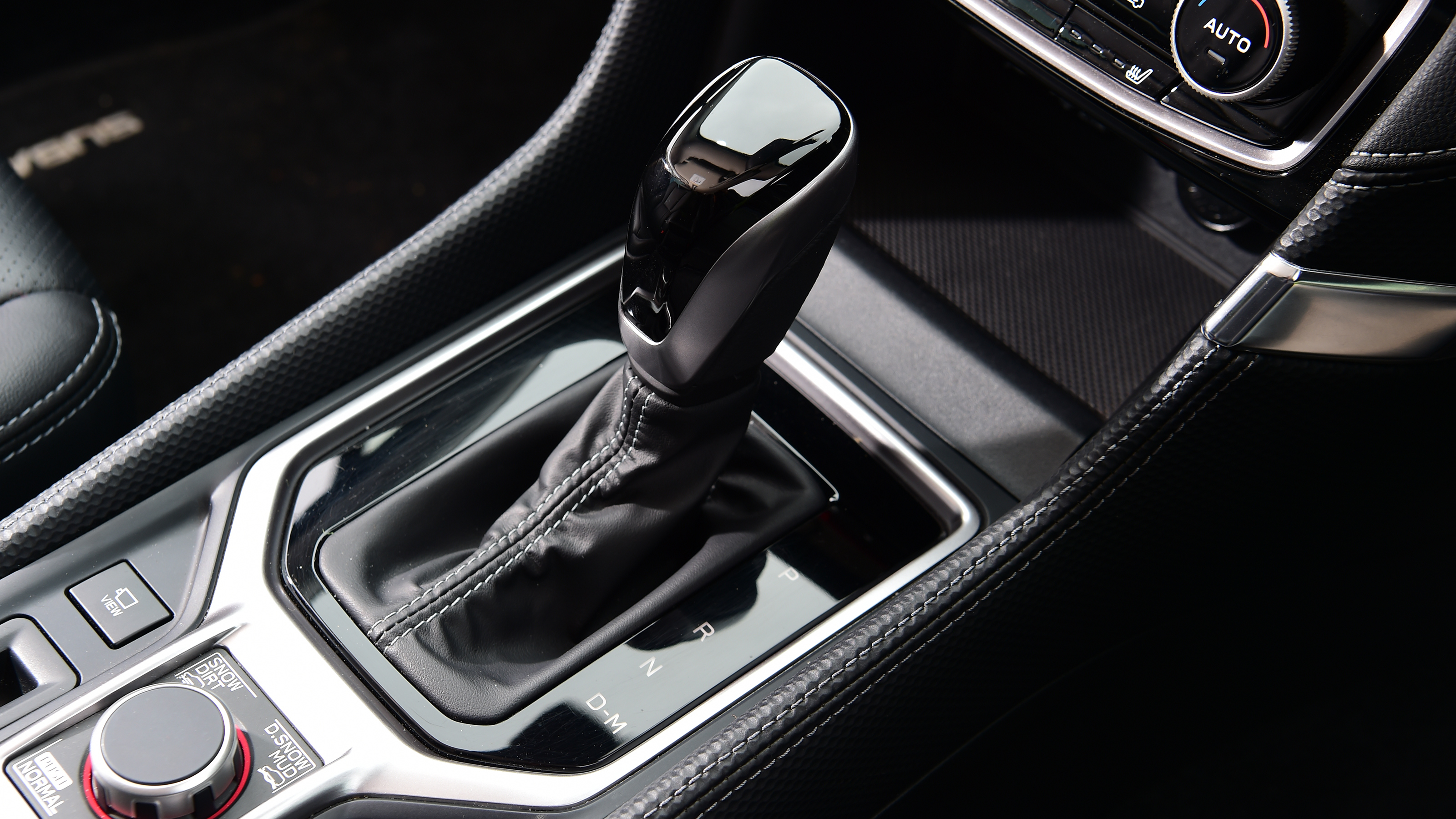Subaru Forester - gear selector