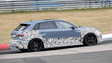 Audi RS 3 facelift spyshot 5