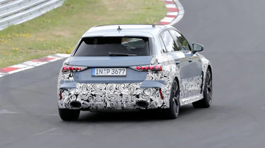 Audi RS 3 facelift spyshot 8