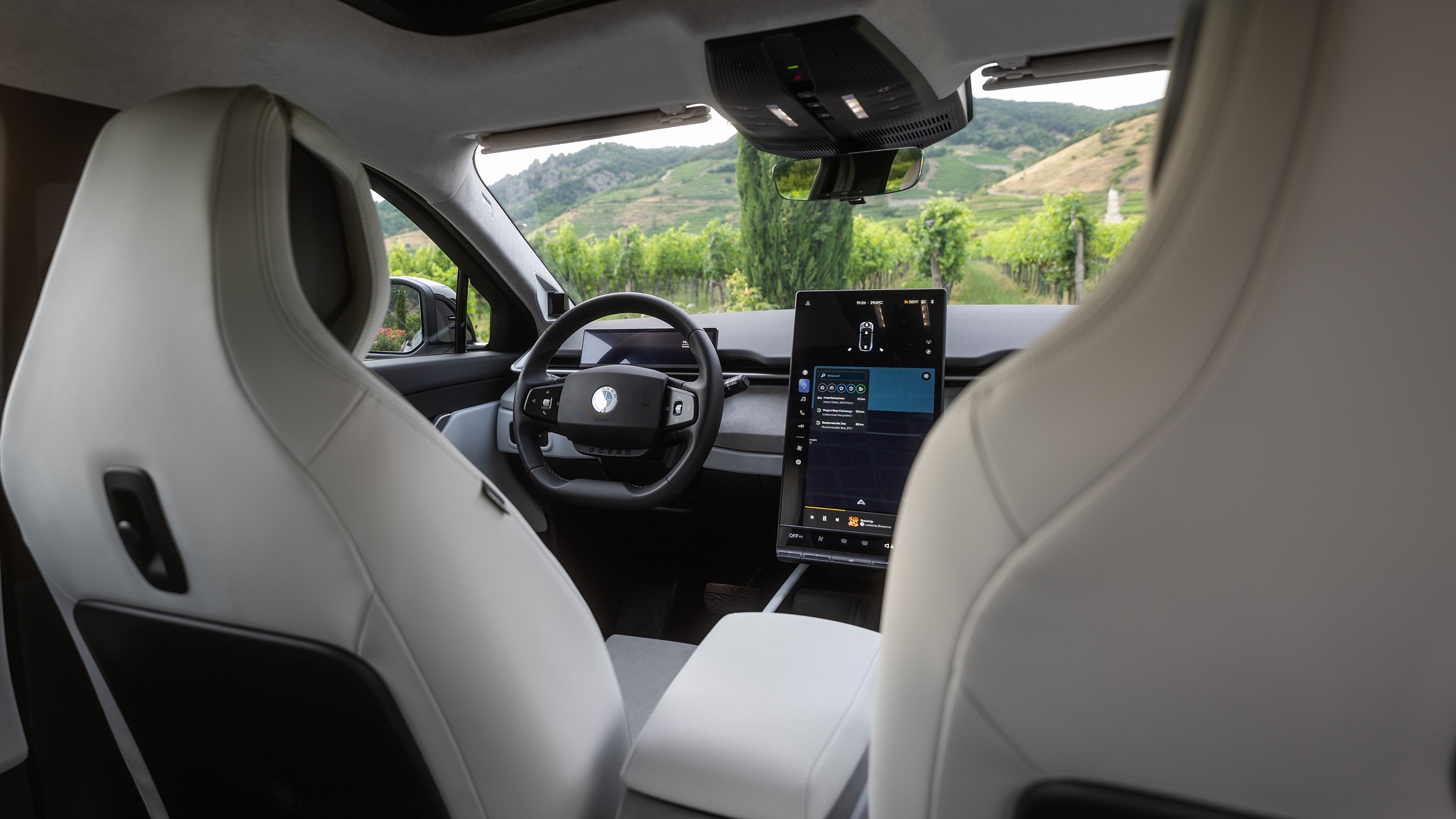 New Fisker Ocean 2023 review interior