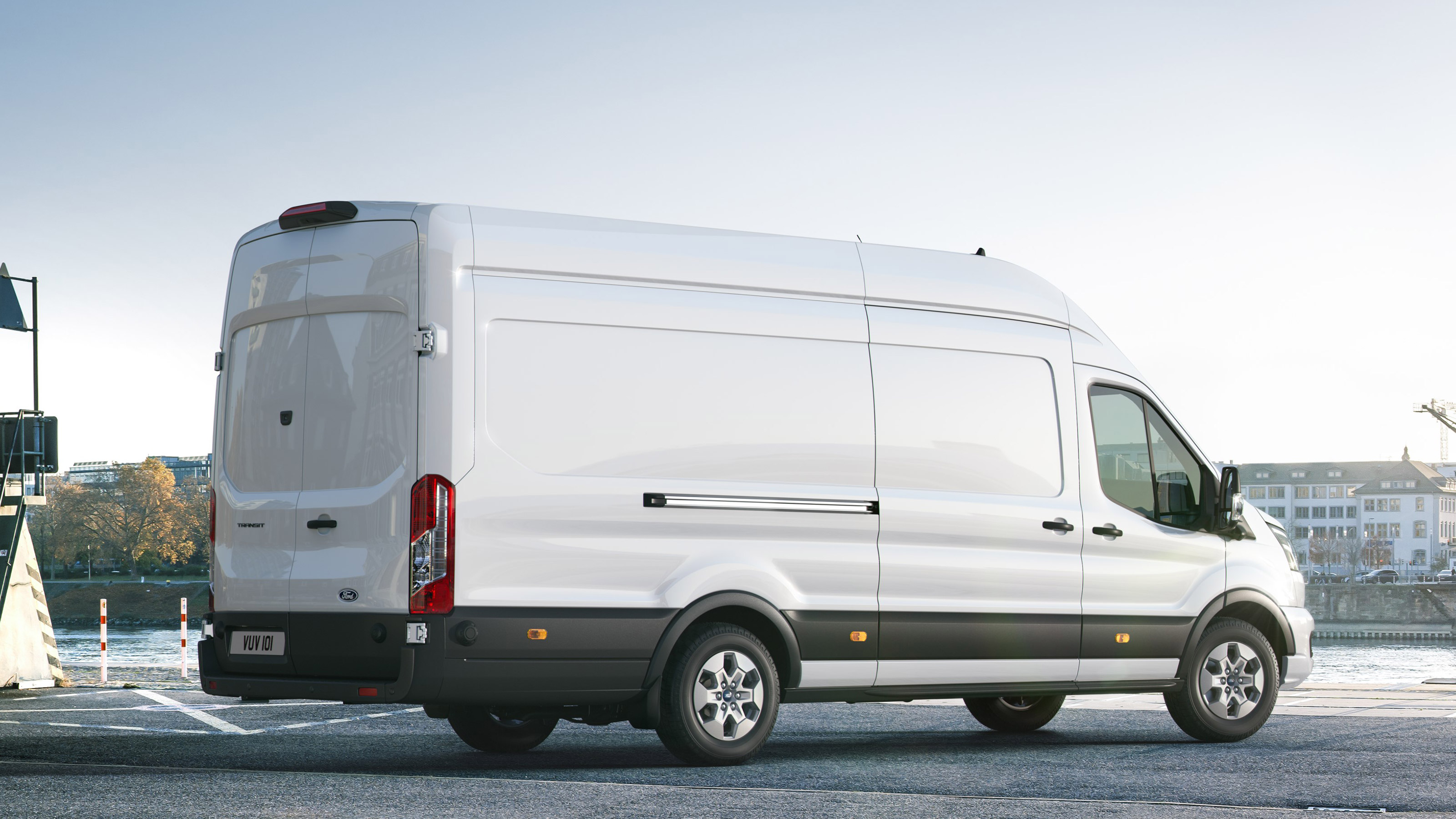 Ford Transit - rear