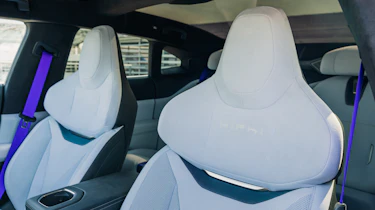 HiPhi X - front seats