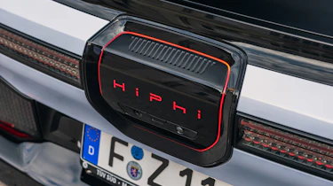 HiPhi X - front sensors