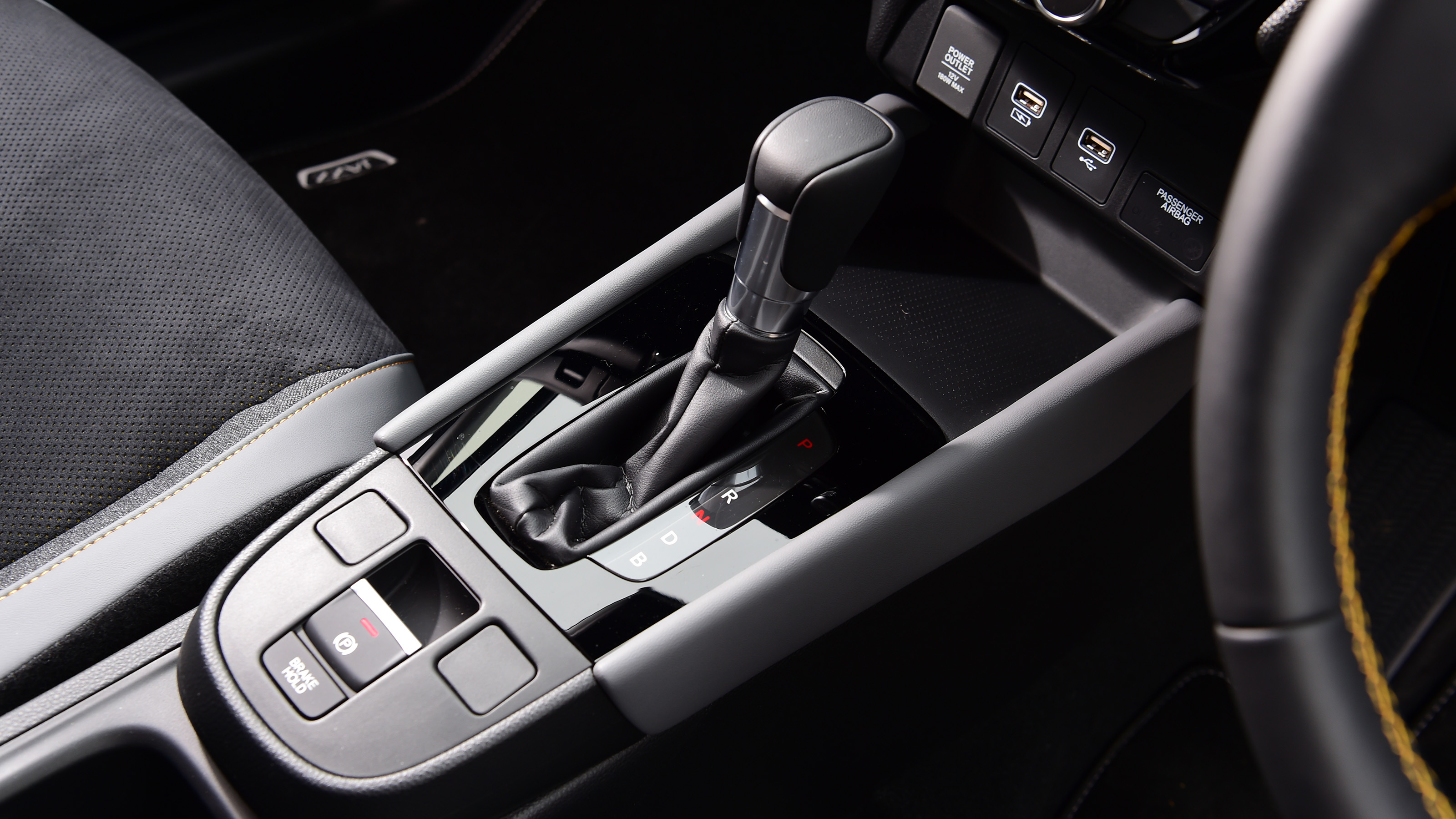 Honda Jazz - gear selector