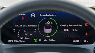 Honda e:Ny1 - dials